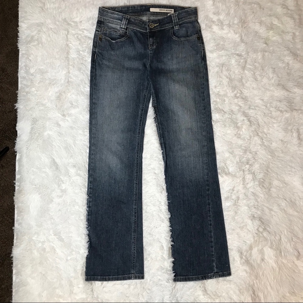 DKNY Jeans Denim East Village Size‎ 2 Waist 30"